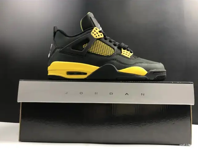 Chep Onekick Thunder Jordan Air 308497-008 4 Retro 0422